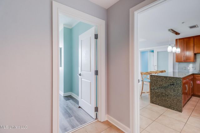 2060 Beach Boulevard, 307, Biloxi, MS 39531