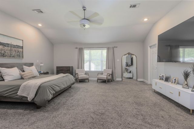5492 MESQUITE RD, Memphis, TN 38120