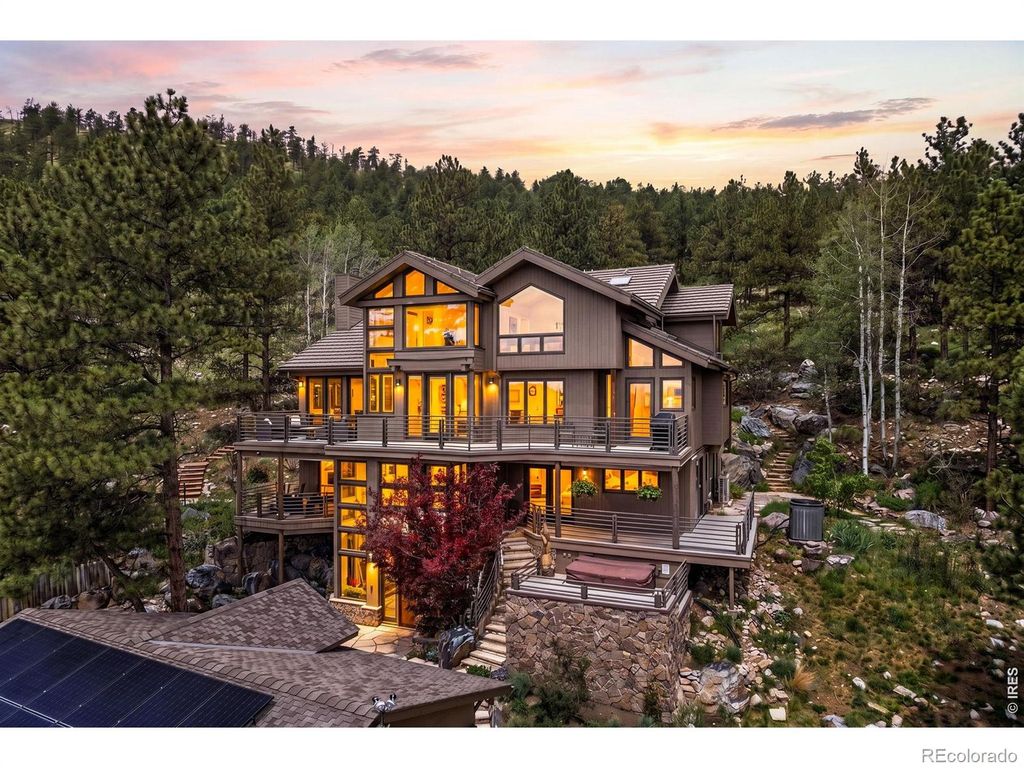 2881 N Lakeridge Trail, Boulder, CO 80302