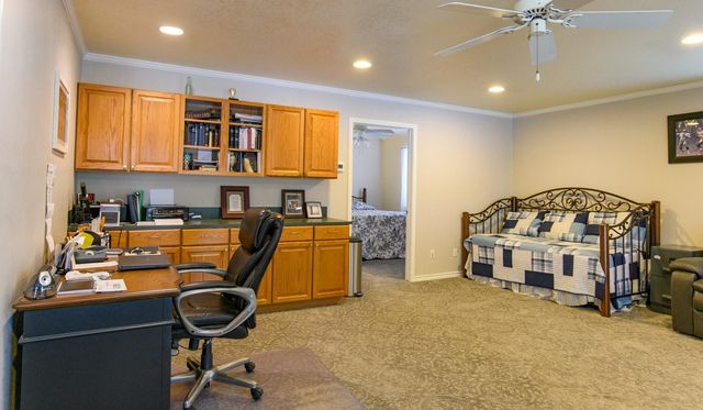 1912 Bluebonnet LN, Kingsland, TX 78639