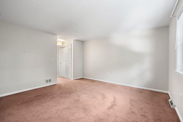 50 Spindlewick Drive, Nashua, NH 03062