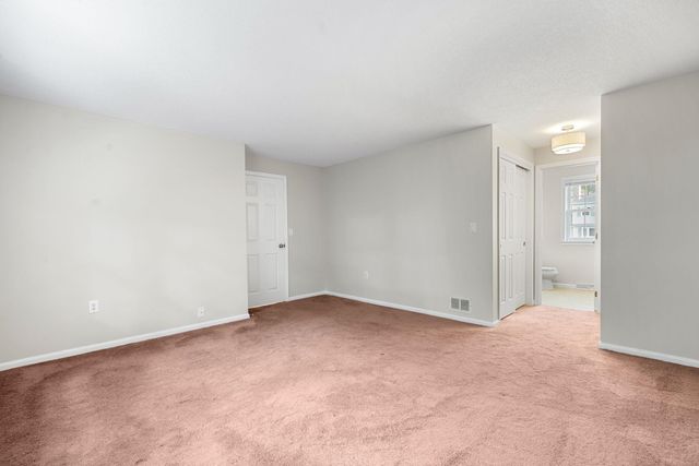 50 Spindlewick Drive, Nashua, NH 03062