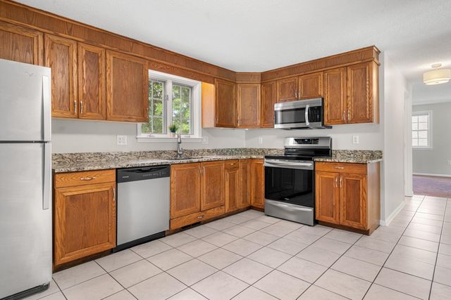 50 Spindlewick Drive, Nashua, NH 03062