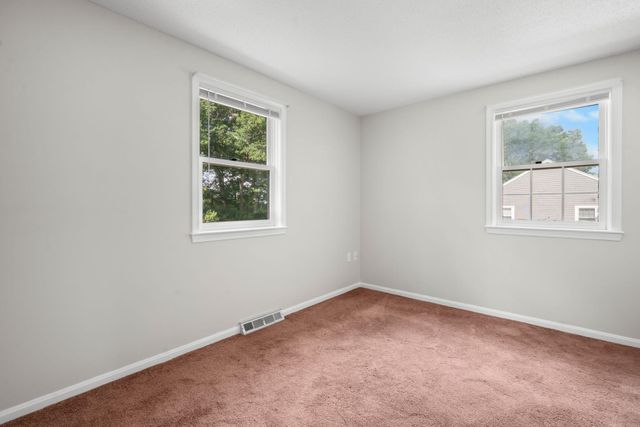 50 Spindlewick Drive, Nashua, NH 03062