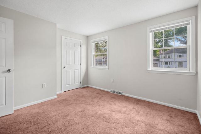 50 Spindlewick Drive, Nashua, NH 03062