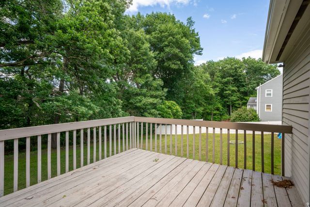 50 Spindlewick Drive, Nashua, NH 03062