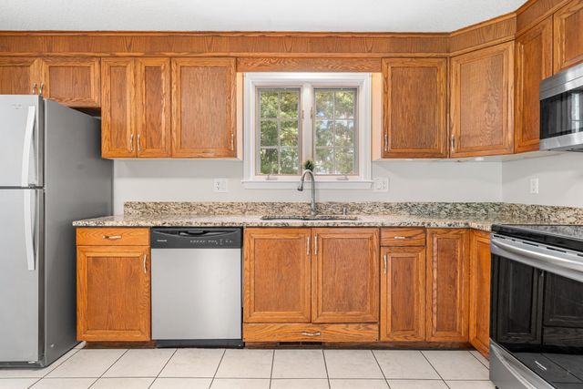 50 Spindlewick Drive, Nashua, NH 03062