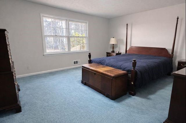 3916 White Oak SW Lane, Lilburn, GA 30047