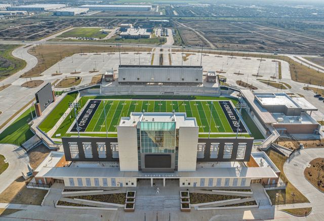 1160 GreenLee Drive, Crowley, TX 76036