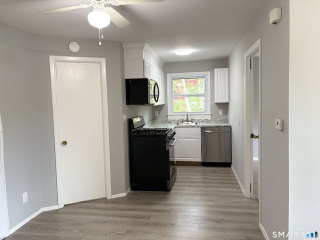 429 Thompson Avenue, East Haven, CT 06512