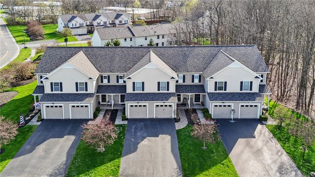 6273 Teasel Street, Farmington, NY 14425