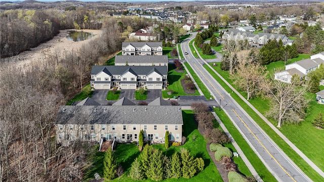 6273 Teasel Street, Farmington, NY 14425