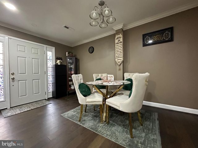 12103 SALEMTOWN DR, Woodbridge, VA 22192