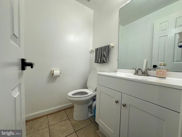 12103 SALEMTOWN DR, Woodbridge, VA 22192