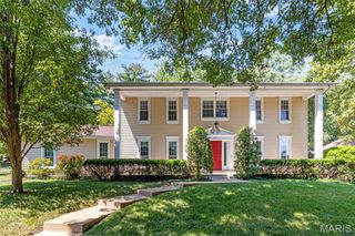 633 Shady Meadows Drive, Ballwin, MO 63011