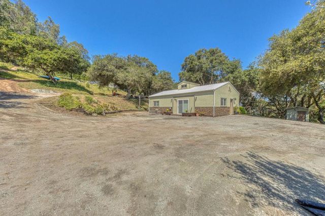 415 Carpenteria Road, Aromas, CA 95004