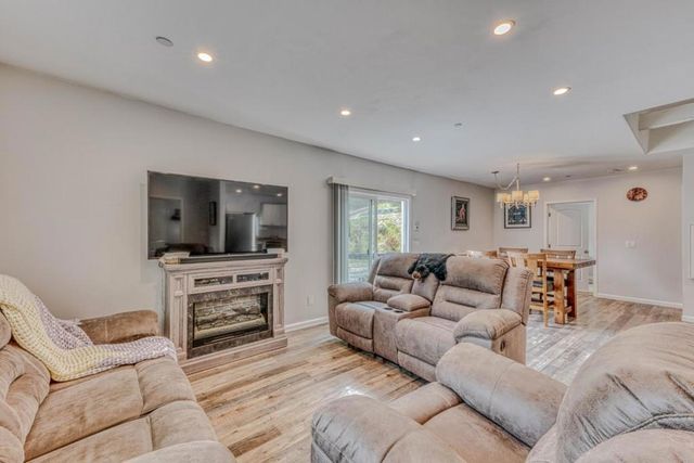 415 Carpenteria Road, Aromas, CA 95004