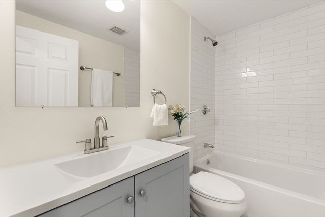 390 Great Rd B16, Acton, MA 01720