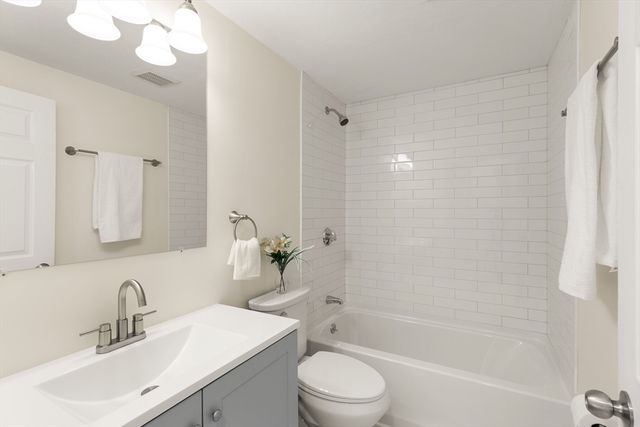 390 Great Rd B16, Acton, MA 01720