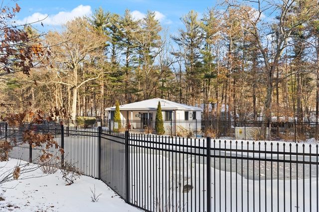 390 Great Rd B16, Acton, MA 01720