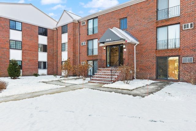 390 Great Rd B16, Acton, MA 01720