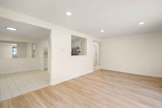 390 Great Rd B16, Acton, MA 01720