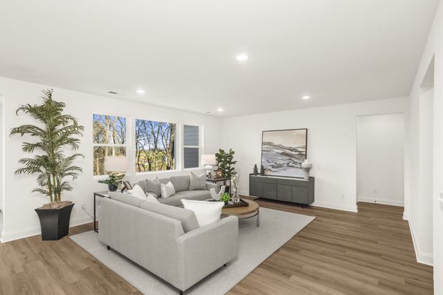 2324 Williamsport Landing, Columbia, TN 38401