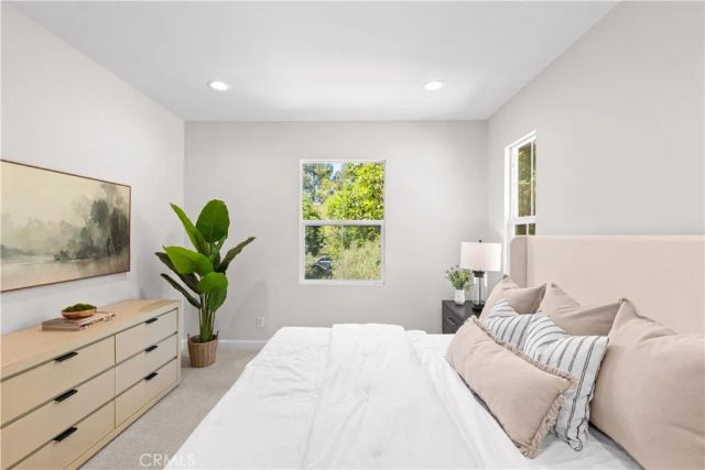 141 Danbrook, Irvine, CA 92603