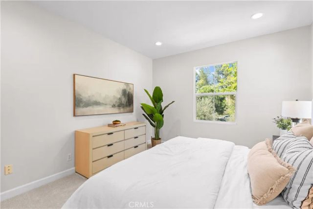 141 Danbrook, Irvine, CA 92603