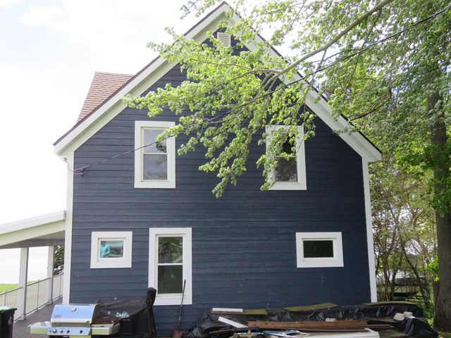 W10725 Blackhawk Trail, Fox Lake, WI 53933