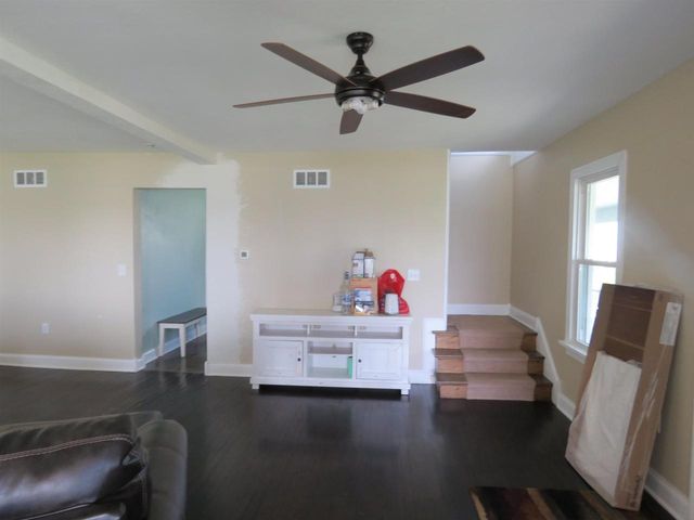 W10725 Blackhawk Trail, Fox Lake, WI 53933