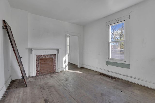 292 E Barthman Avenue, Columbus, OH 43207