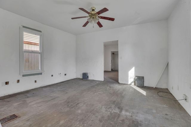 292 E Barthman Avenue, Columbus, OH 43207