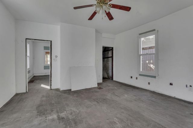 292 E Barthman Avenue, Columbus, OH 43207