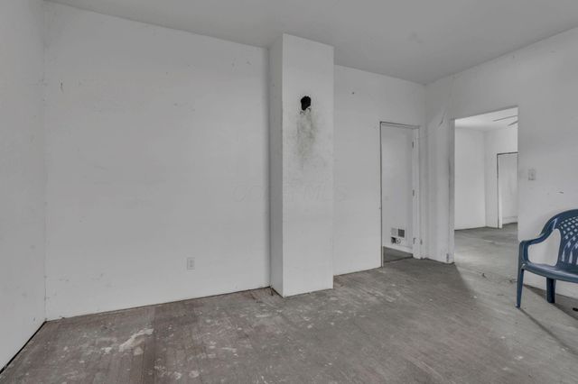 292 E Barthman Avenue, Columbus, OH 43207