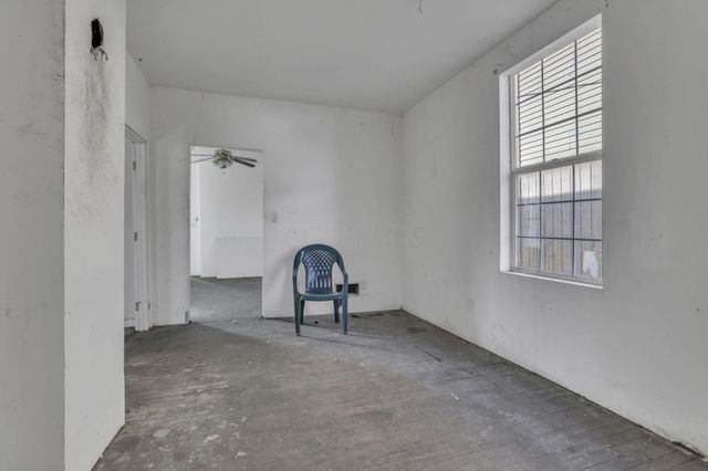 292 E Barthman Avenue, Columbus, OH 43207