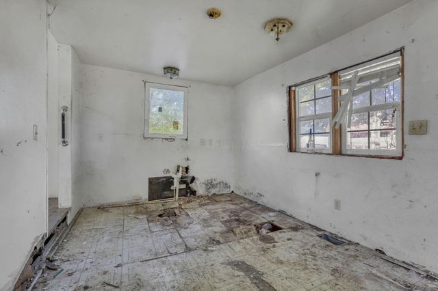 292 E Barthman Avenue, Columbus, OH 43207