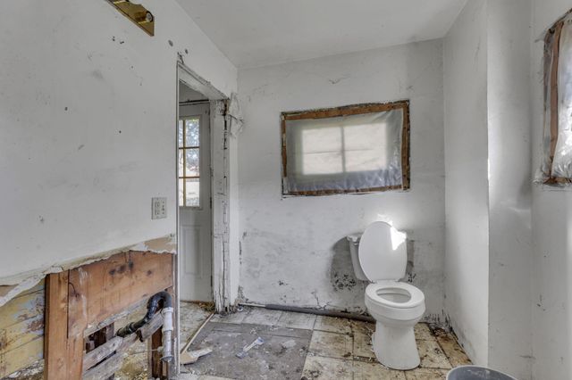 292 E Barthman Avenue, Columbus, OH 43207