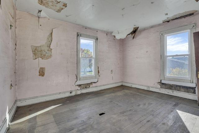 292 E Barthman Avenue, Columbus, OH 43207