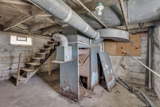 292 E Barthman Avenue, Columbus, OH 43207