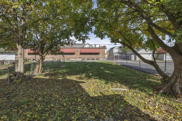 292 E Barthman Avenue, Columbus, OH 43207