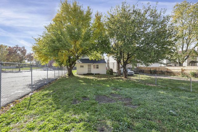 292 E Barthman Avenue, Columbus, OH 43207