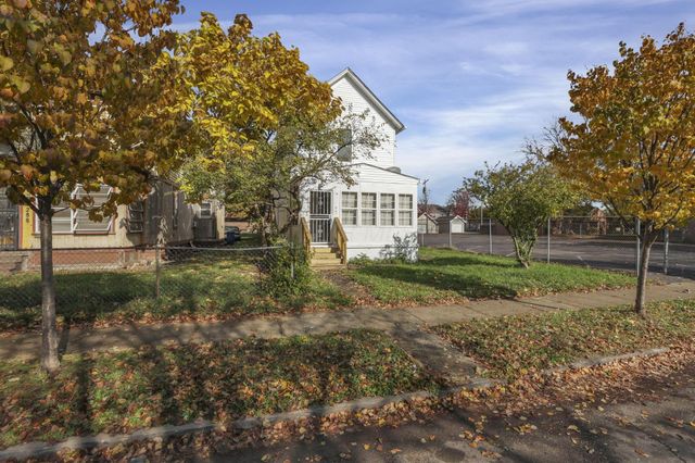 292 E Barthman Avenue, Columbus, OH 43207