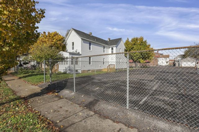 292 E Barthman Avenue, Columbus, OH 43207