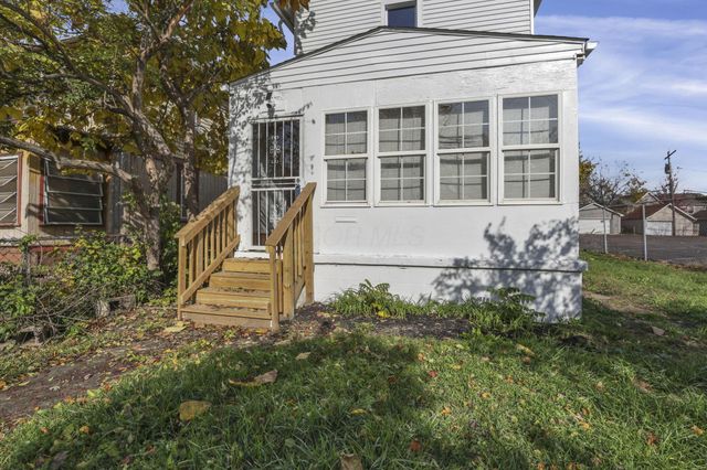 292 E Barthman Avenue, Columbus, OH 43207