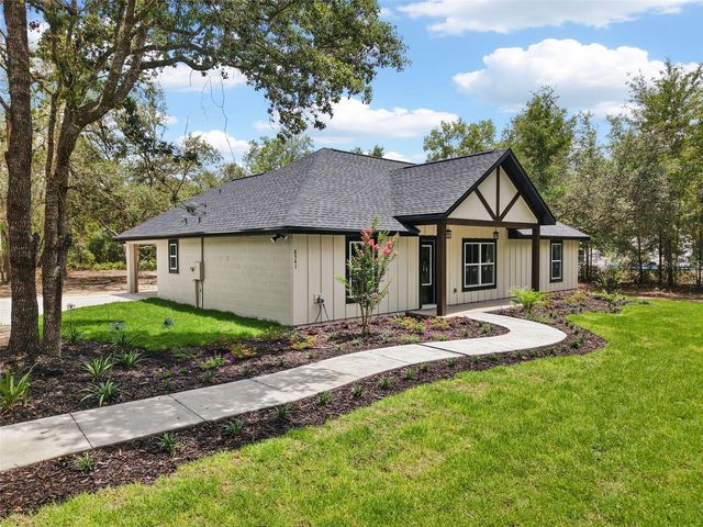 8541 NE 105 AVENUE, Bronson, FL 32621