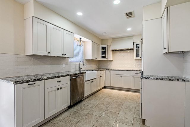 17811 Hawk Haven Lane, Spring, TX 77379
