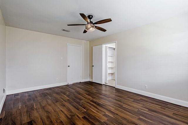 17811 Hawk Haven Lane, Spring, TX 77379