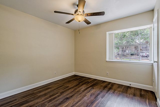 17811 Hawk Haven Lane, Spring, TX 77379