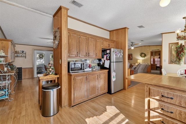 11911 LANE PARK ROAD, Tavares, FL 32778